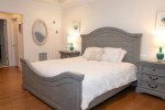 Master Bedroom Suite w King Bed and New Premium Mattress on Main Floor